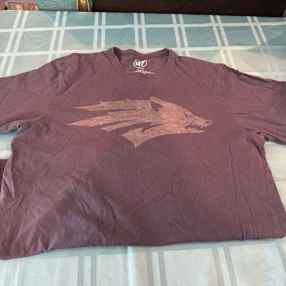 47 Men's Short Sleeve Tee in Purple with Graphic